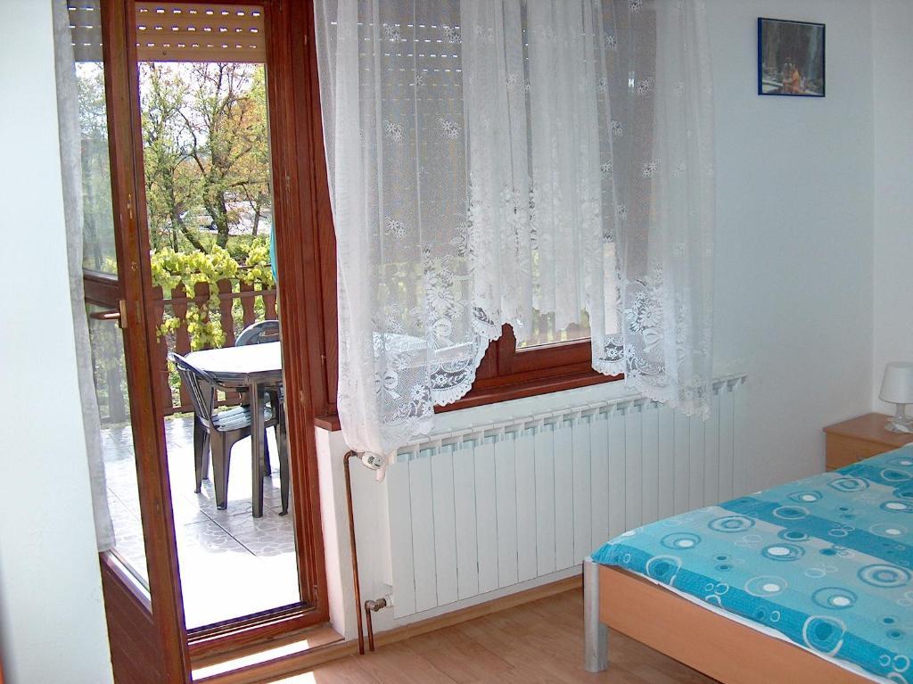 Ana Apartment
