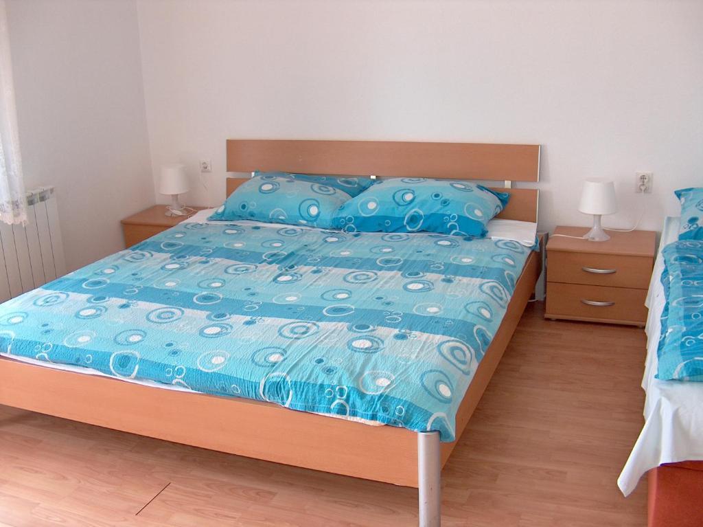 Apartment Ana *